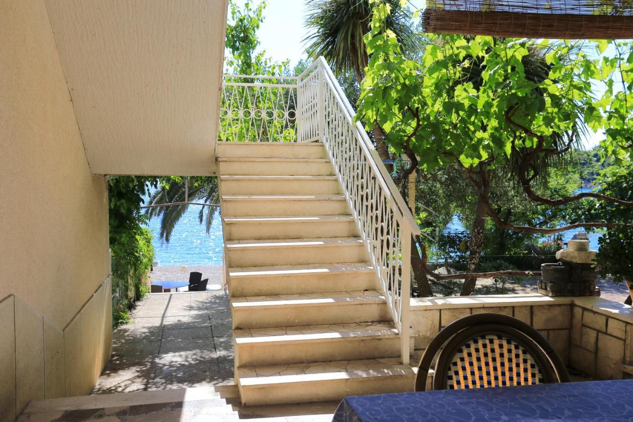 Apartments By The Sea Stanici, Omis - 1031 Tice Exterior foto